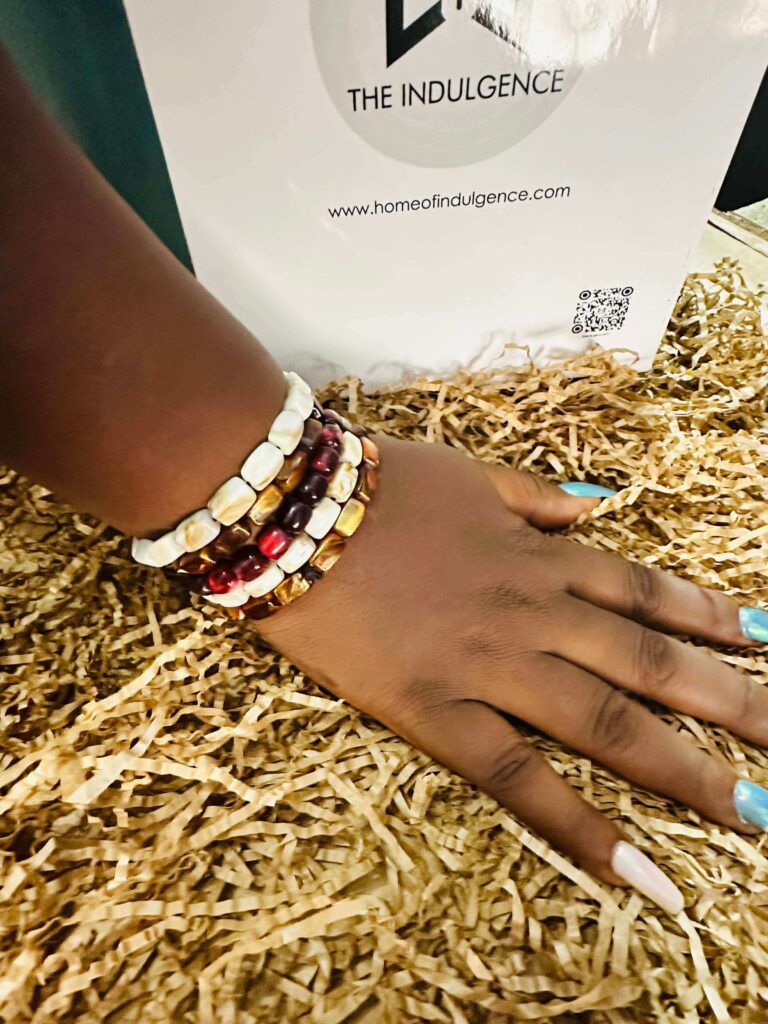 Aamina - Women stackable Bracelet set Lagos Nigeria Surulere