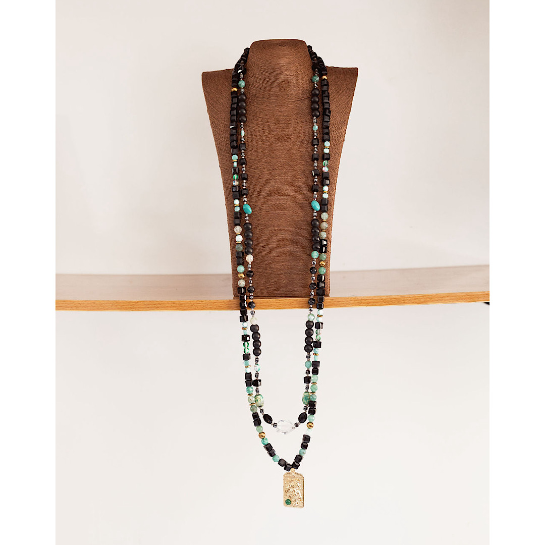 green-wedding-gold-pendant-black-neck-beads-lagos-nigeria