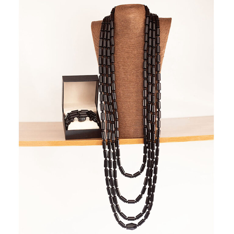 traditional-black-neck-beads-lagos-nigeria