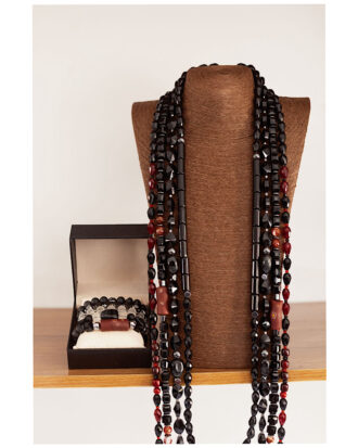 traditional-wedding-black-neck-beads-for-agbada
