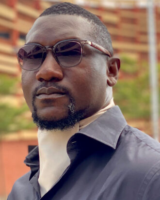 Ascot tie cravat Ivory Off White