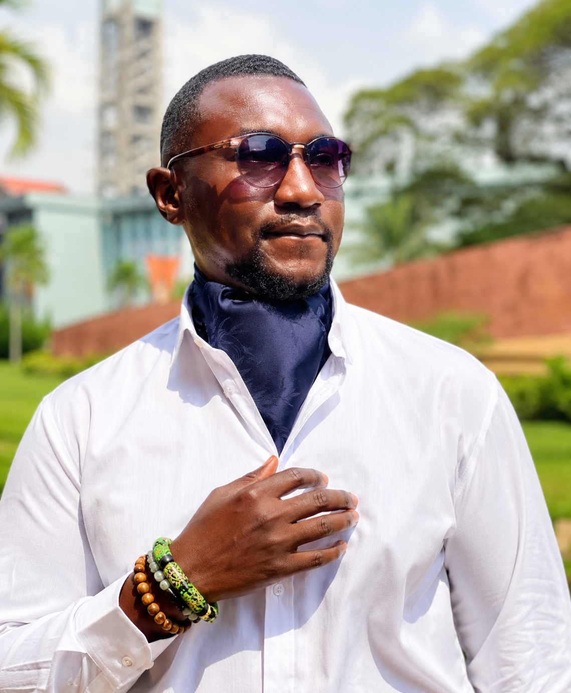 Midnight Navy iSquad Ascot Tie