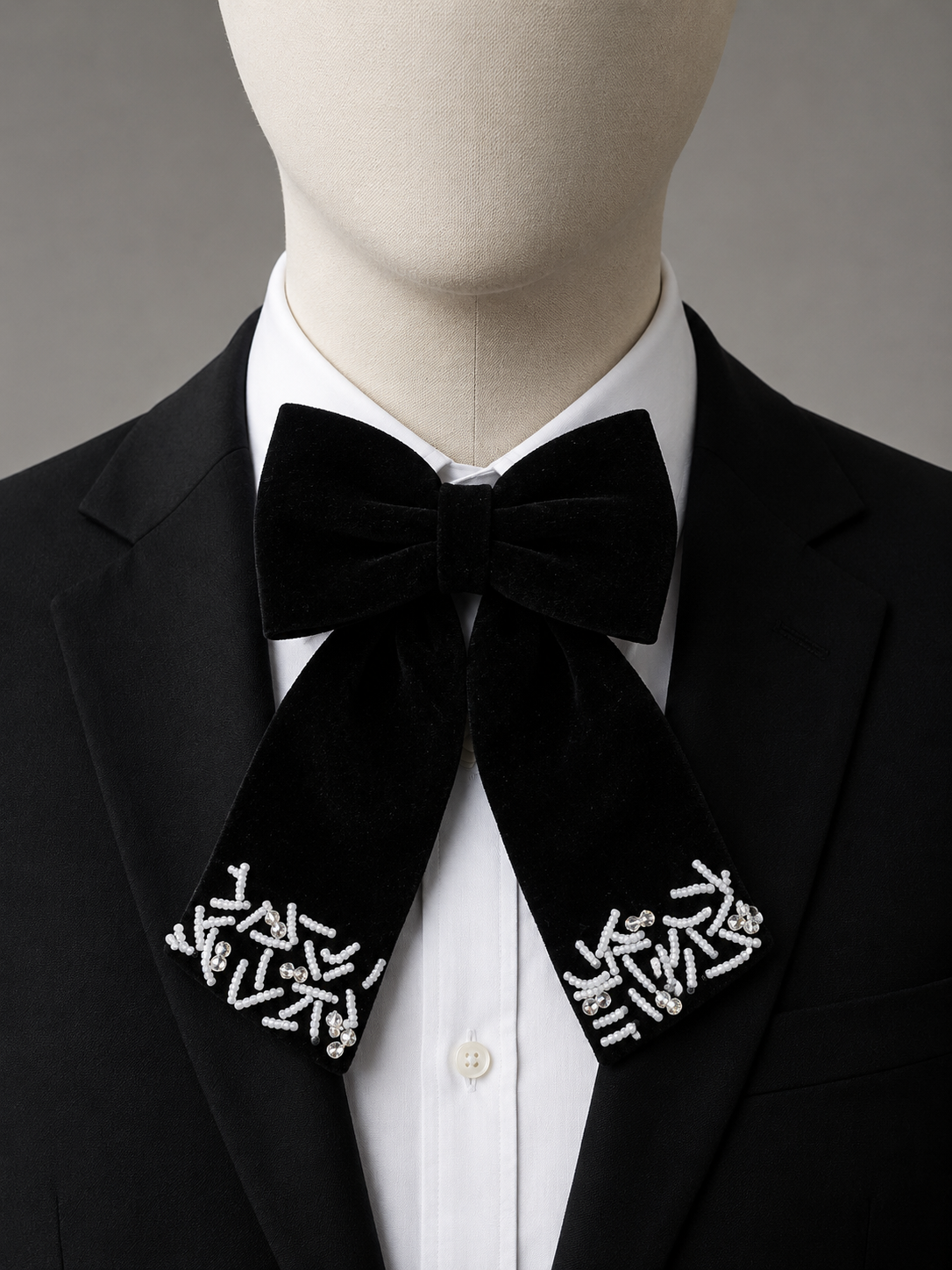 Black Luxury Wedding Velvet Bow Tie with Hand-Beaded Detail for Men